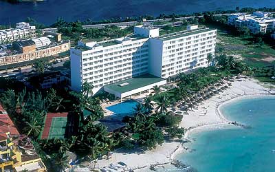 Oasis Viva Beach Cancun The Best Beaches In World Oasis Viva Beach